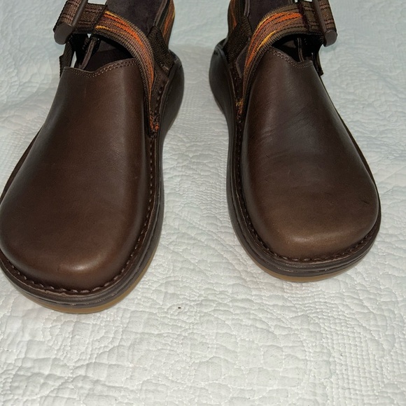 Chaco Men's Brown Slip-On Shoes with Orange Accents - Picture 4 of 12